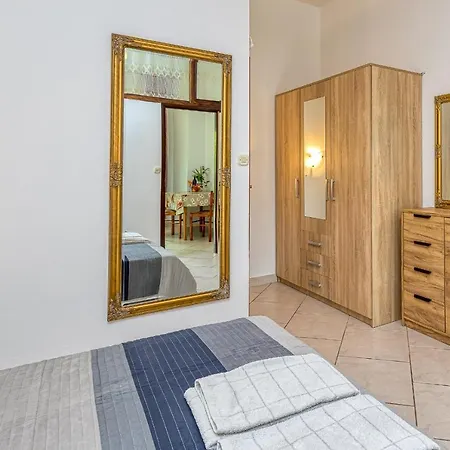 Bastovanovic Ровинь