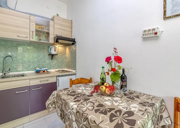 Bastovanovic Appartement *