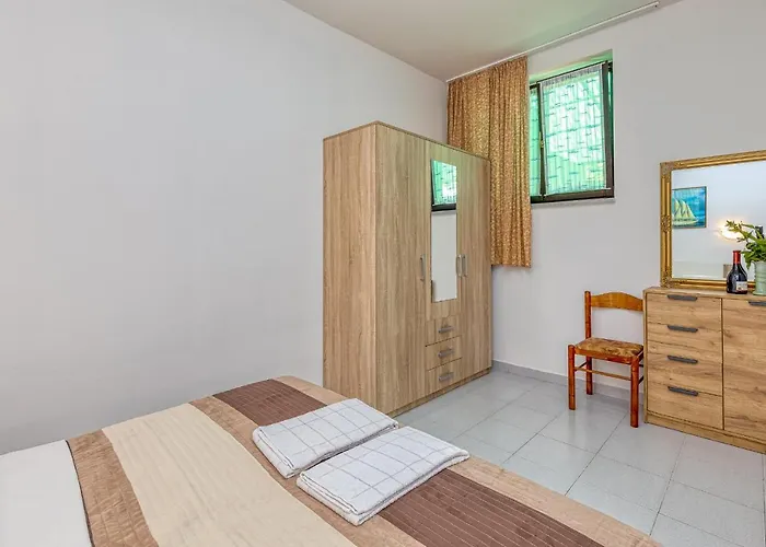 Bastovanovic Apartamento